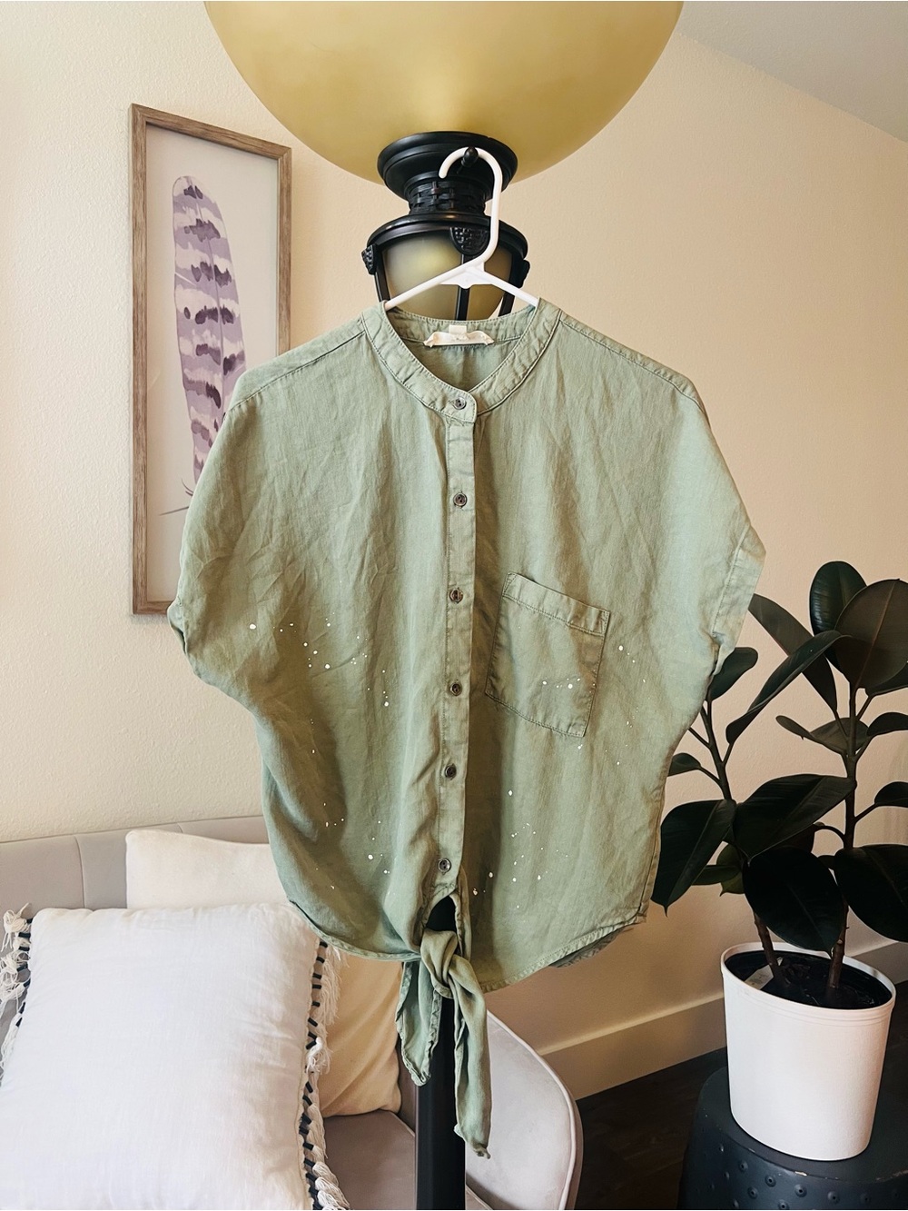 lovestitch Olive Green Button-Front Tie-Hem Blouse